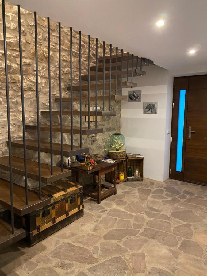 فيلا Casa Migalet Laspaúles المظهر الخارجي الصورة